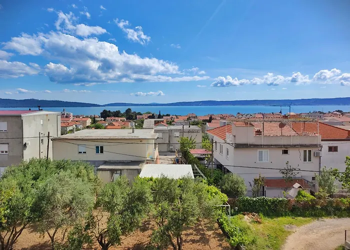 View Kaštela