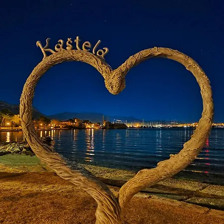 View Kaštela